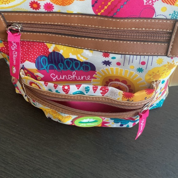 Lily Bloom Crossbody Bag - Picture 4 of 9